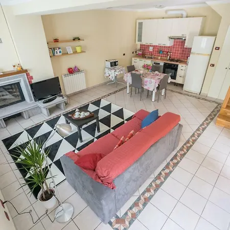 Casa Leo *